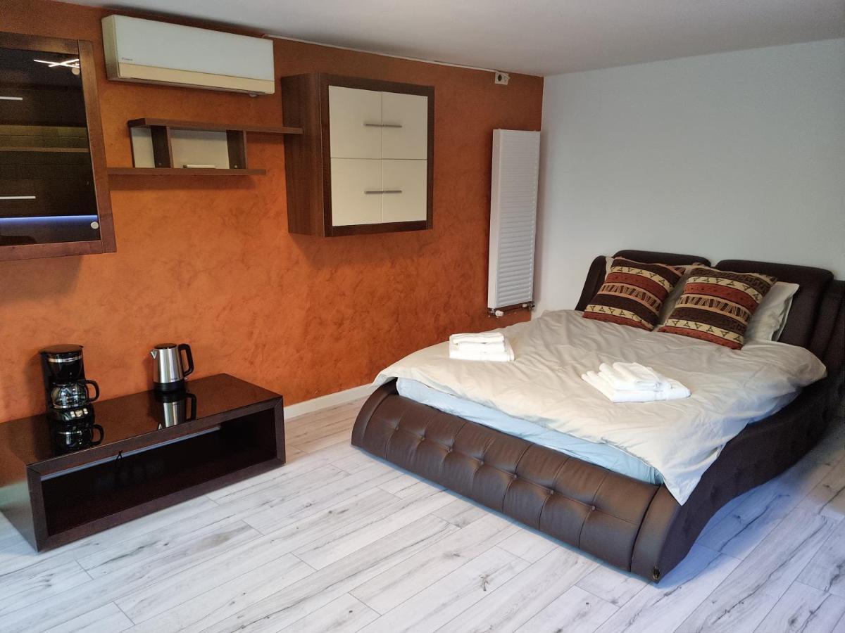 Nerva Traian Studio Apartment Bucharest Luaran gambar