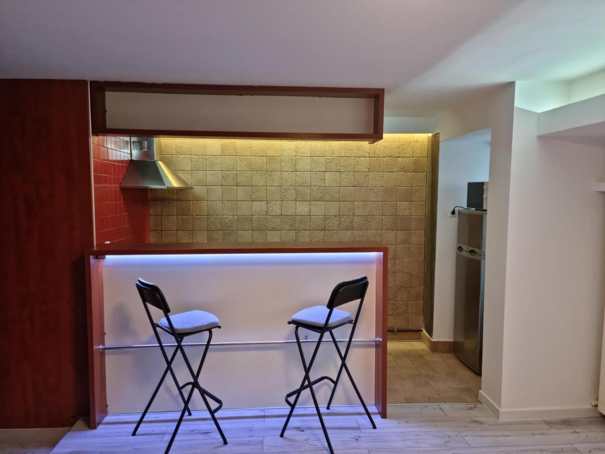 Nerva Traian Studio Apartment Bucharest Luaran gambar