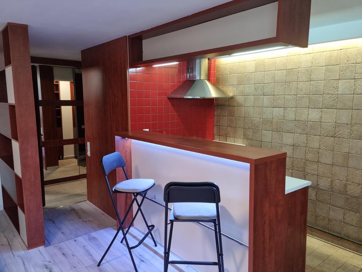 Nerva Traian Studio Apartment Bucharest Luaran gambar