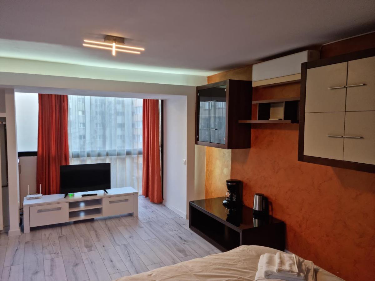 Nerva Traian Studio Apartment Bucharest Luaran gambar