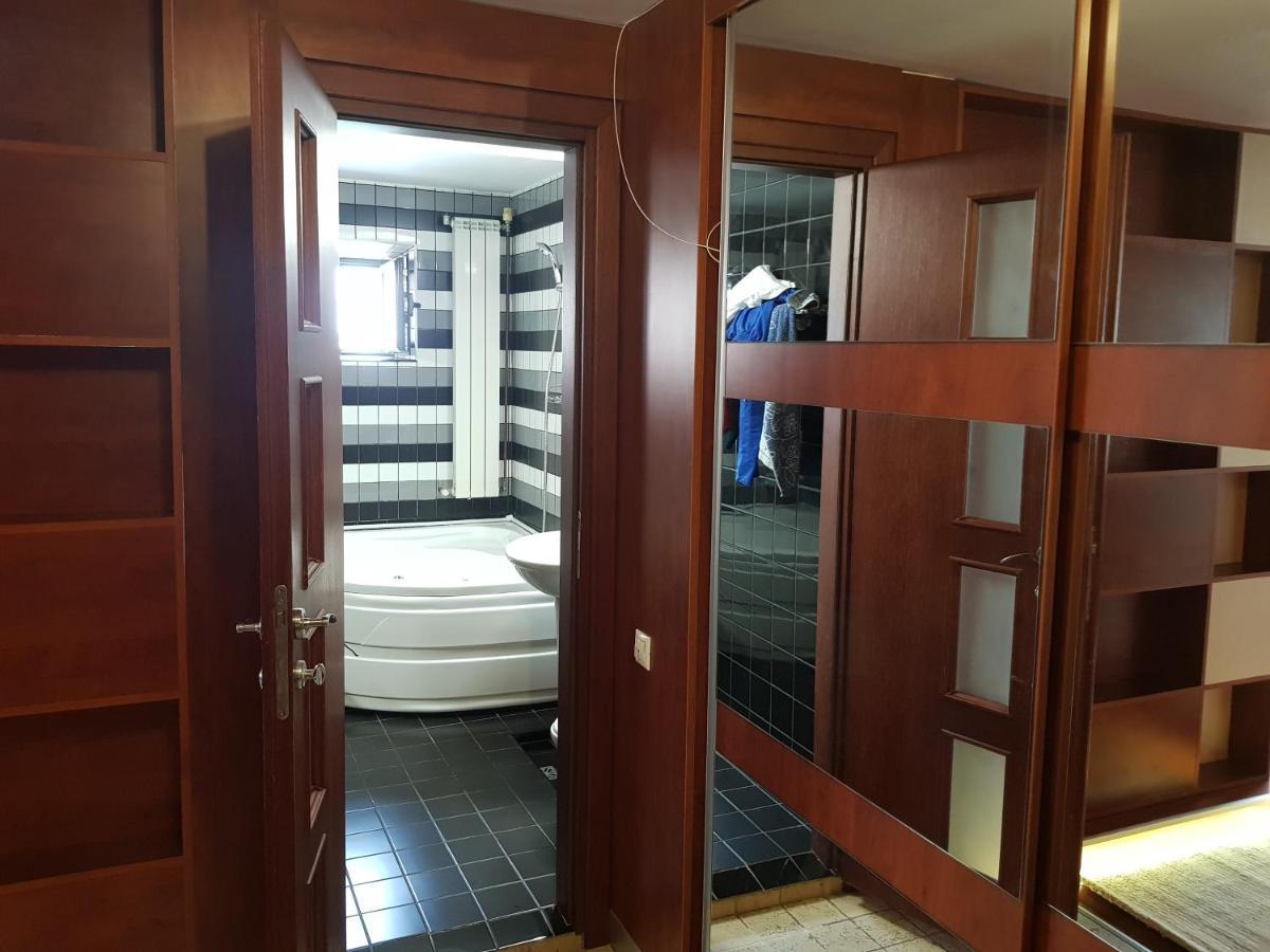 Nerva Traian Studio Apartment Bucharest Luaran gambar